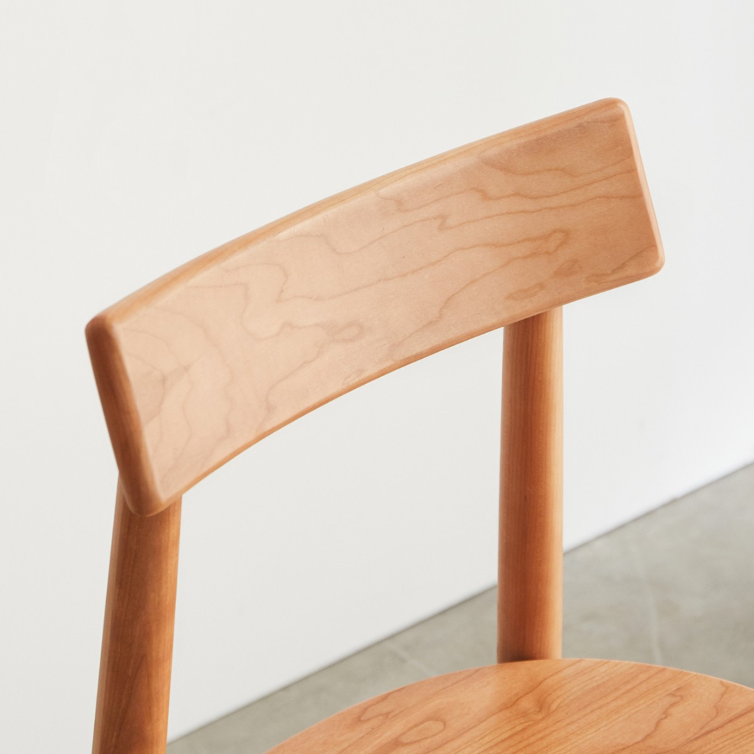 Chaise de salle à manger en bois de cerisier Arvin (ensemble de 2)