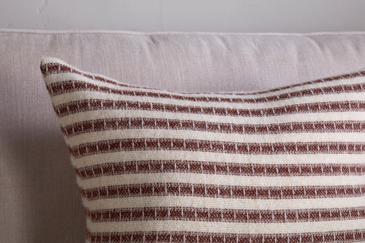 Housse de coussin en laine Sanval - Bordeaux
