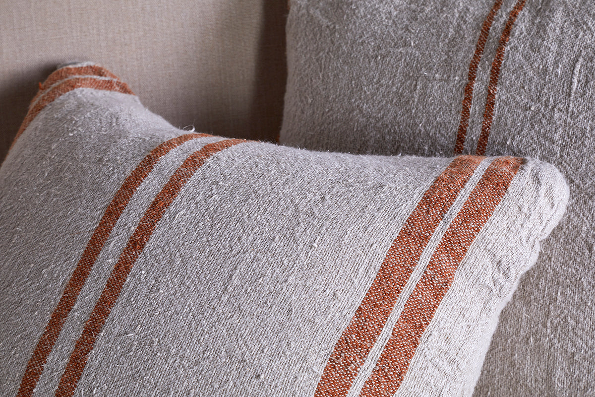 Housse de coussin Tajana en lin à rayures - Rouille