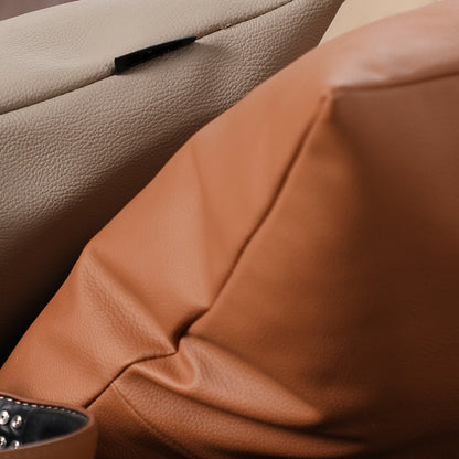 Oreiller en cuir artificiel aux tons de terre