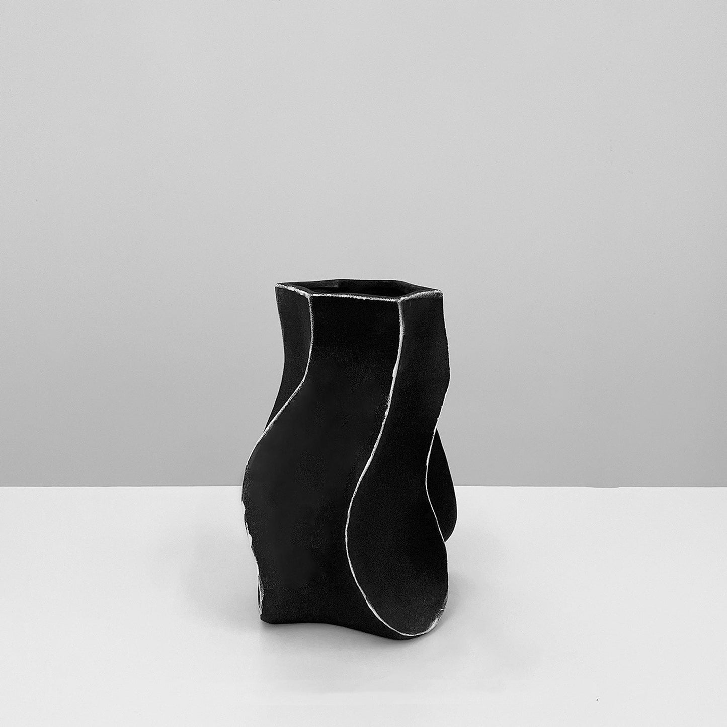 Vase de table en céramique Guillory