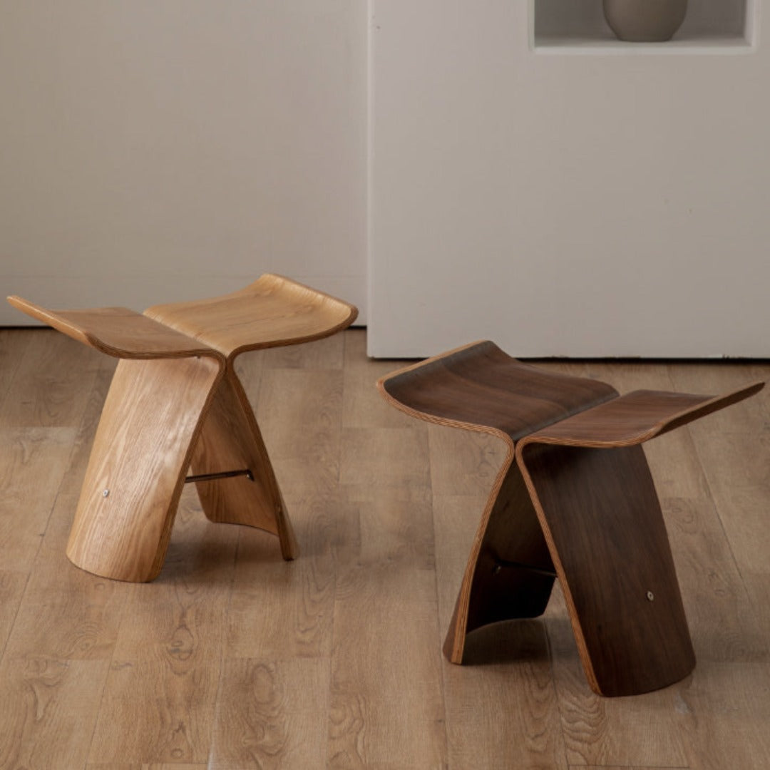 Tabouret d'appoint papillon en bois courbé