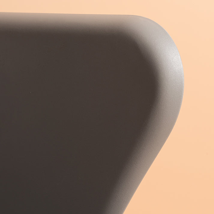 Fauteuil design capitonné Lilly 