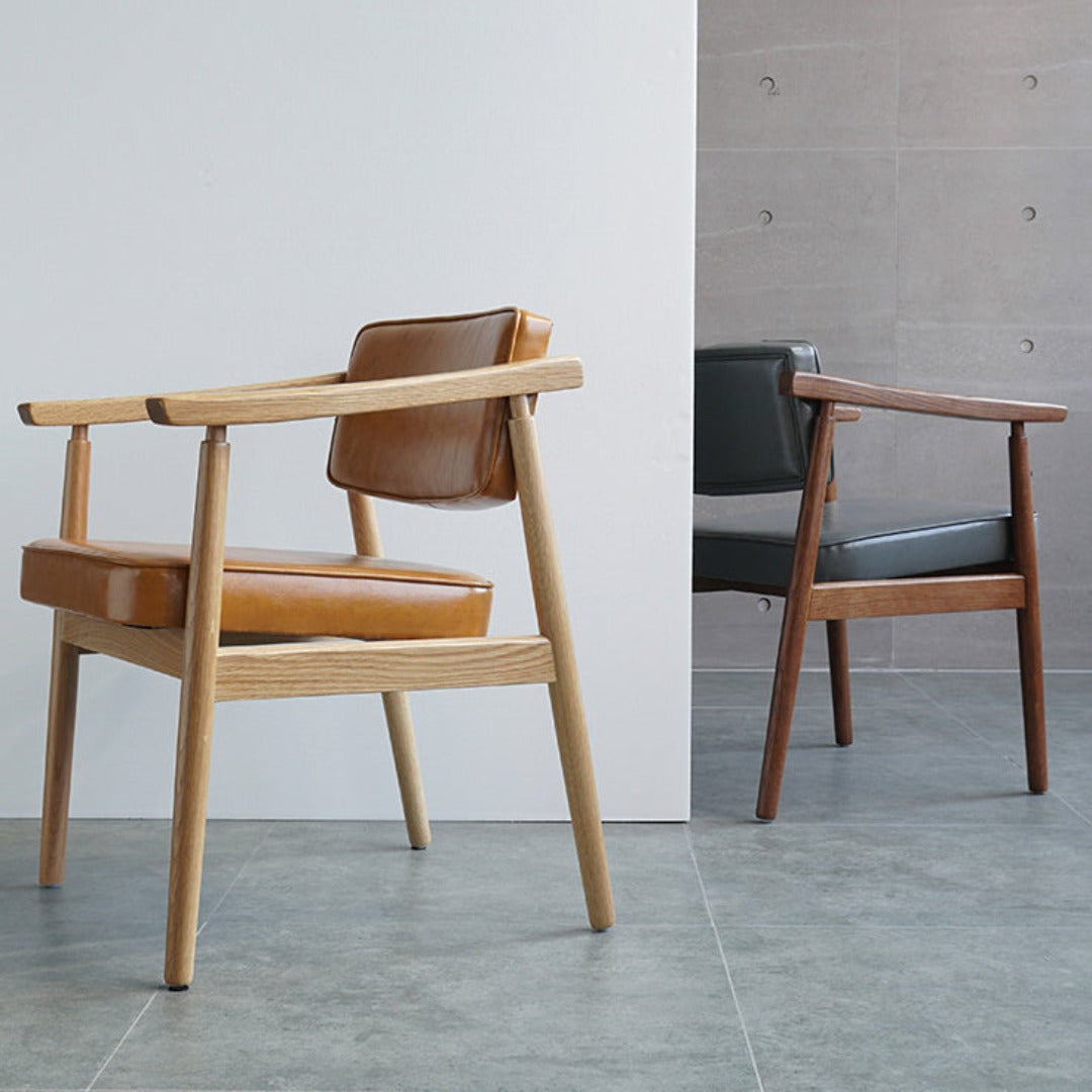 Fauteuil rembourré en bois massif Eastyle