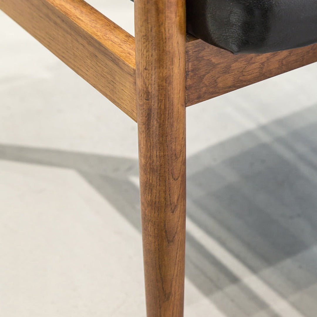 Fauteuil rembourré en bois massif Eastyle