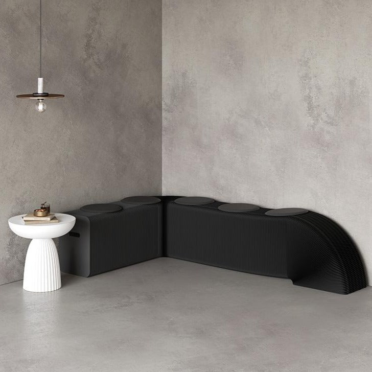 Garcia élargit les sièges en papier