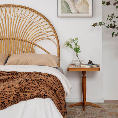 Table basse en bois massif Aquin 