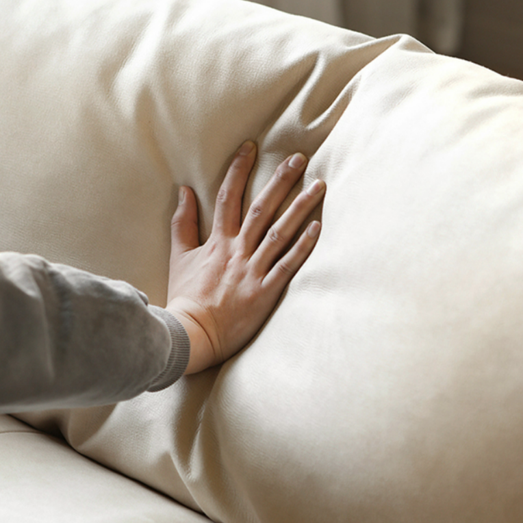 Canapé à accoudoirs Lovie