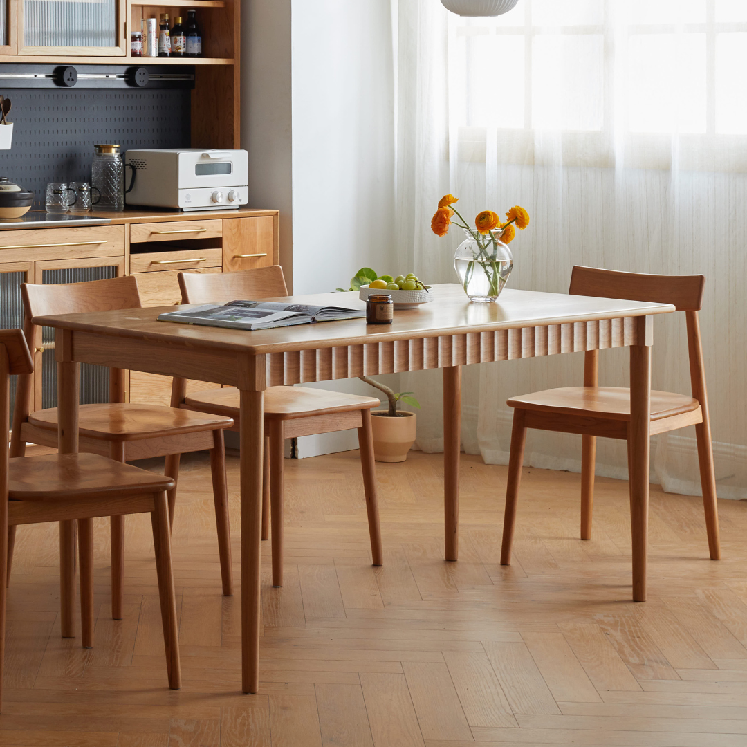 Table à manger en bois de cerisier Arvin
