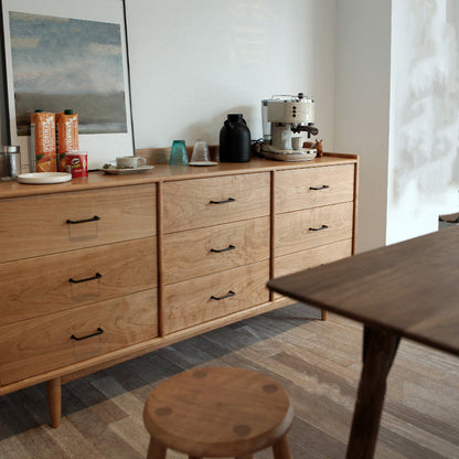 Buffet 9 tiroirs en bois dur nordique DANIELLA