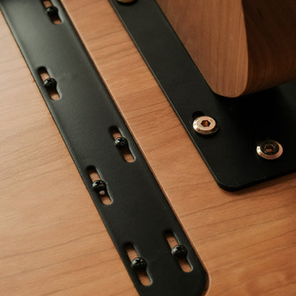 Table à manger à base ondulée Jalen