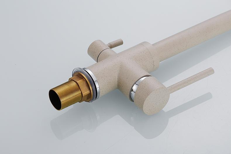 Robinet de cuisine minimaliste ARMAND noir mat/nude