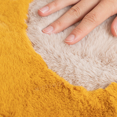 Coussin fleuri Interlude