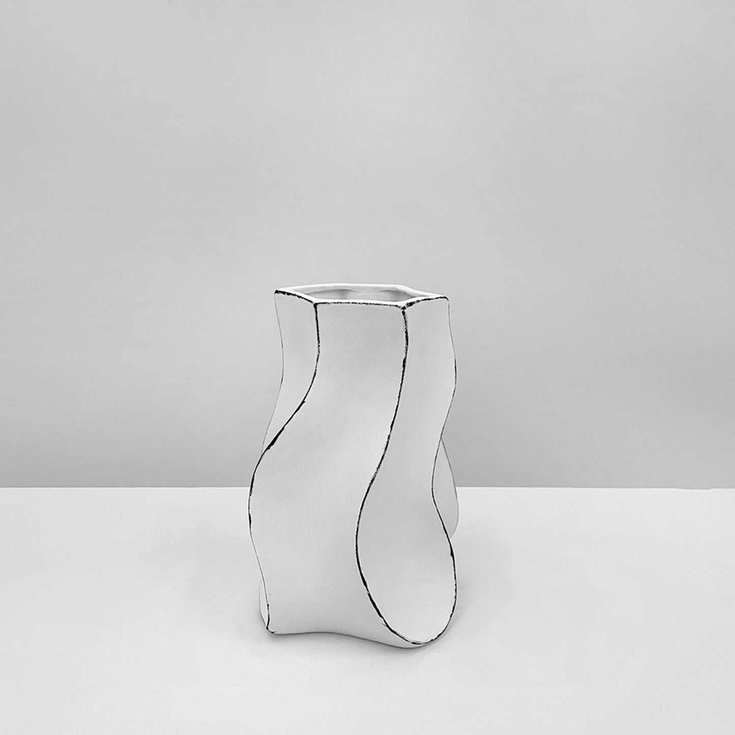 Vase de table en céramique Guillory