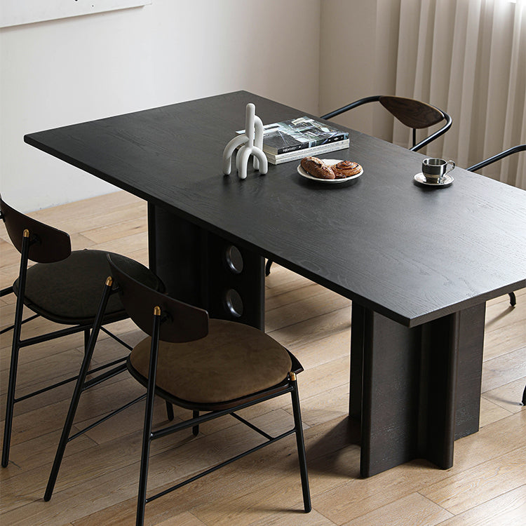 Table à manger en chêne massif Lebus