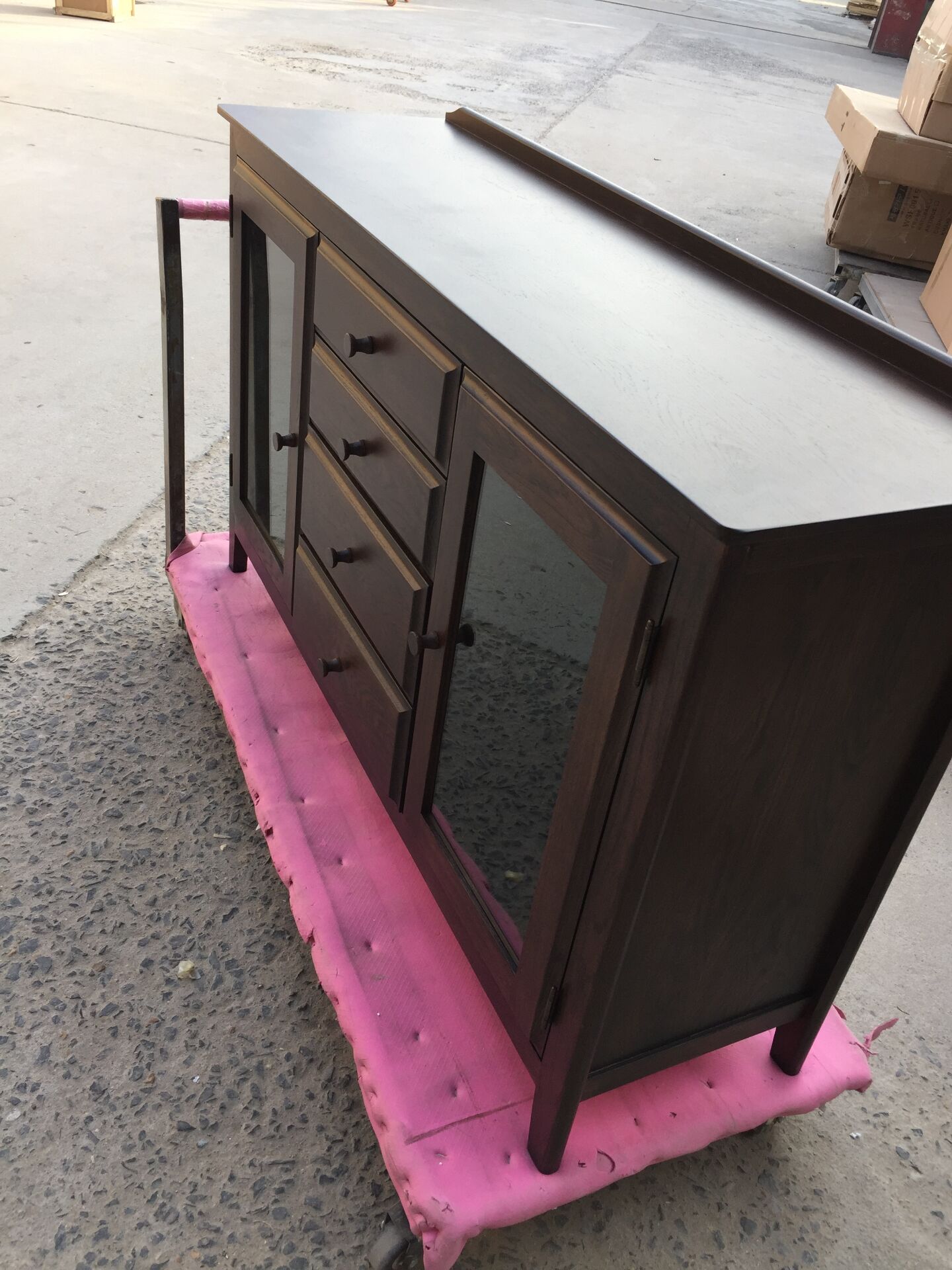 Buffet tout en bois massif AKI de conception américaine