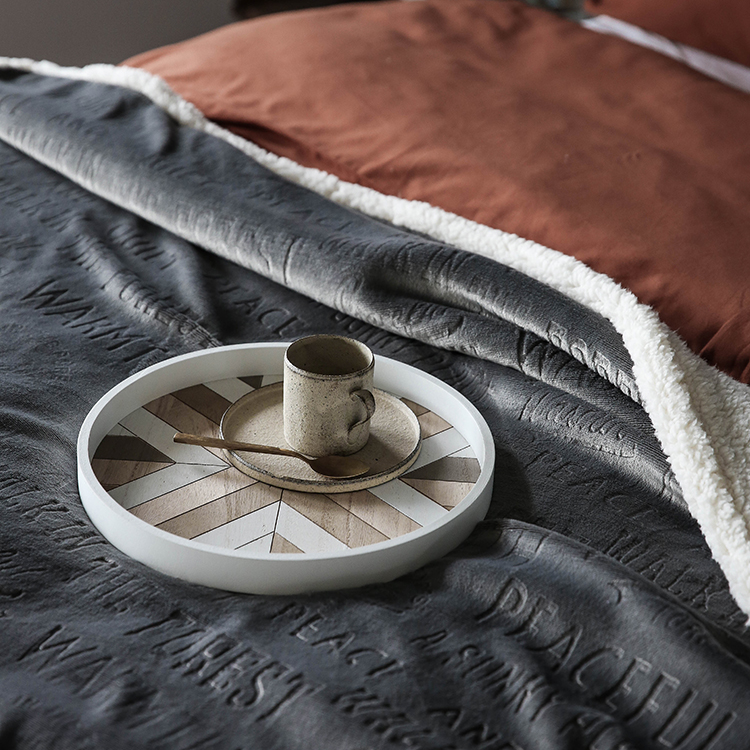 Plateau de service Aheli