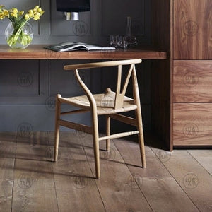 Chaise en bois massif GRANT, hêtre importé, idéale pour les repas, l'écriture et le bureau