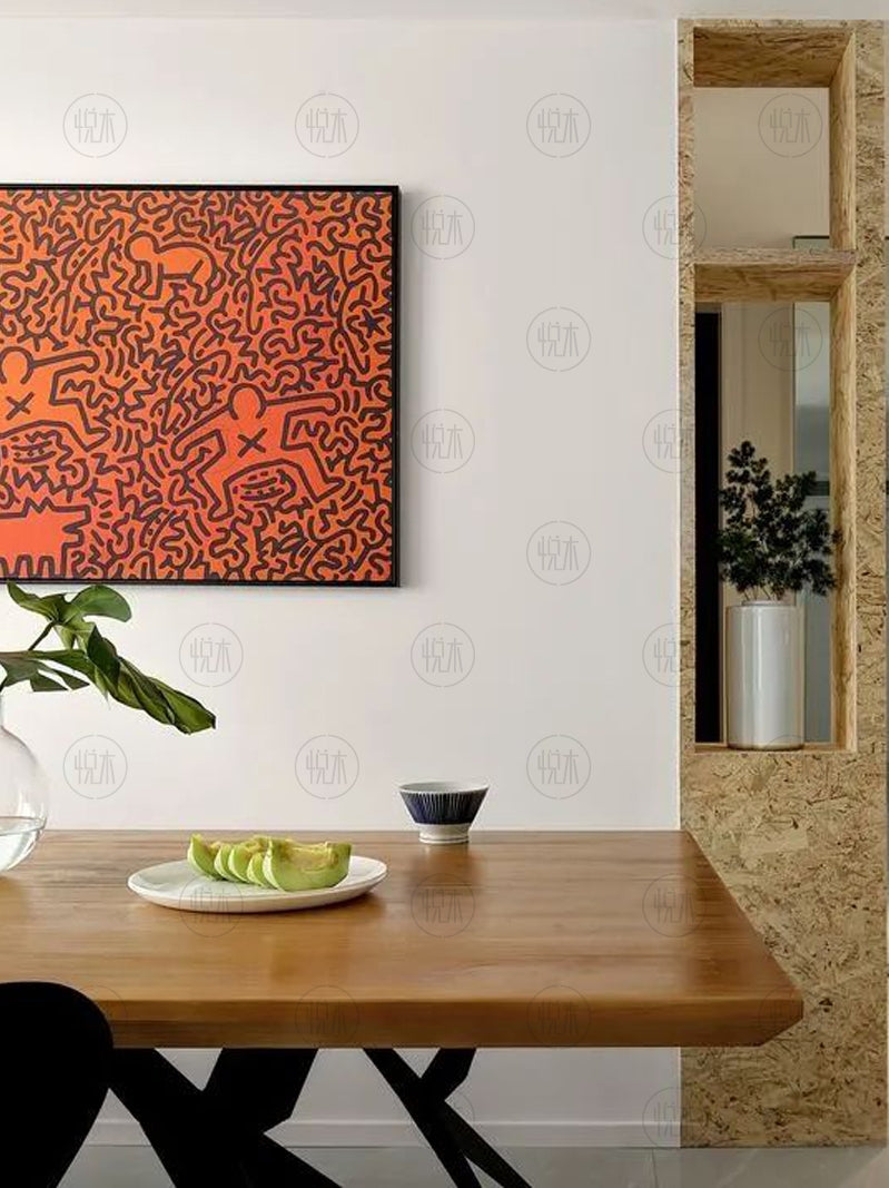 Table à manger scandinave nordique LINDSEY Radisson en bois massif, bord brut / bord droit