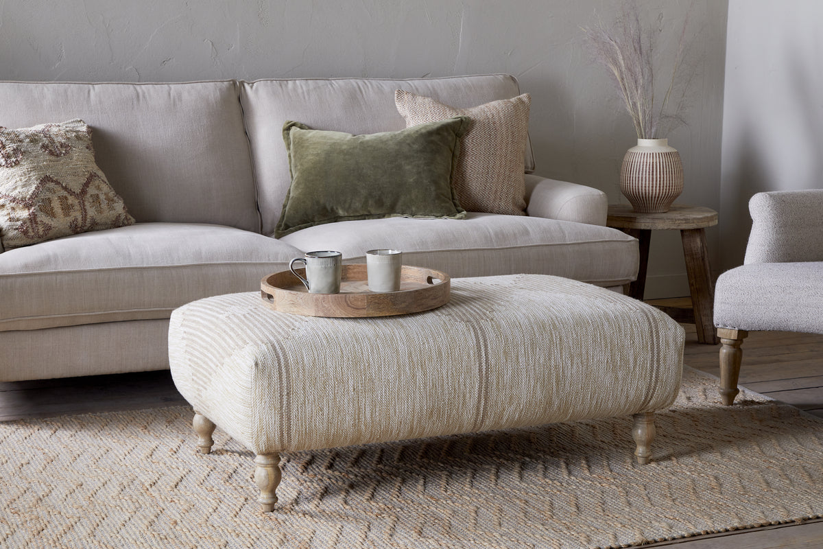 Pouf rembourré Aranya - Naturel