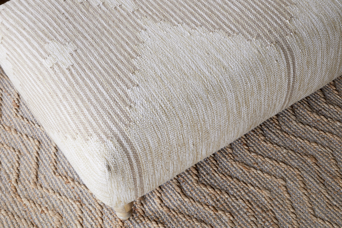 Pouf rembourré Aranya - Naturel