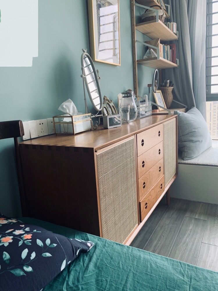 Buffet en rotin ALLISON (2 couleurs au choix : naturel et noyer)