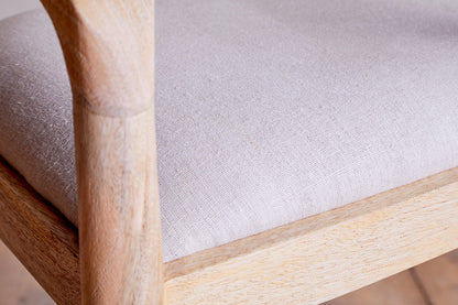 Chaise de comptoir rembourrée en bois de manguier Anbu - Naturel