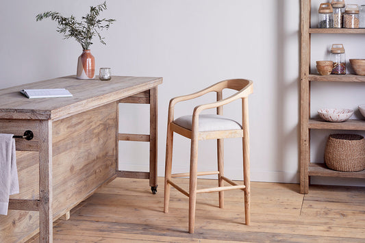 Chaise de comptoir rembourrée en bois de manguier Anbu - Naturel