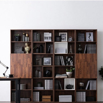 Christina NEW YORK HILTON Bibliothèque scandinave en bois dur massif