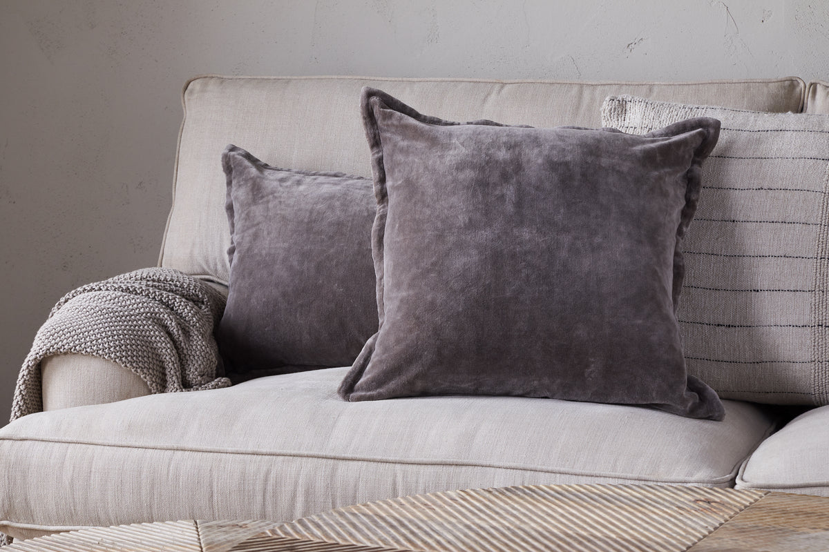 Housse de coussin en velours Dhara - Anthracite