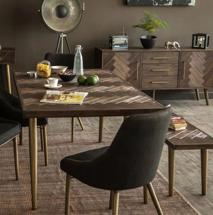 Table à manger EMILIA en acacia à chevrons