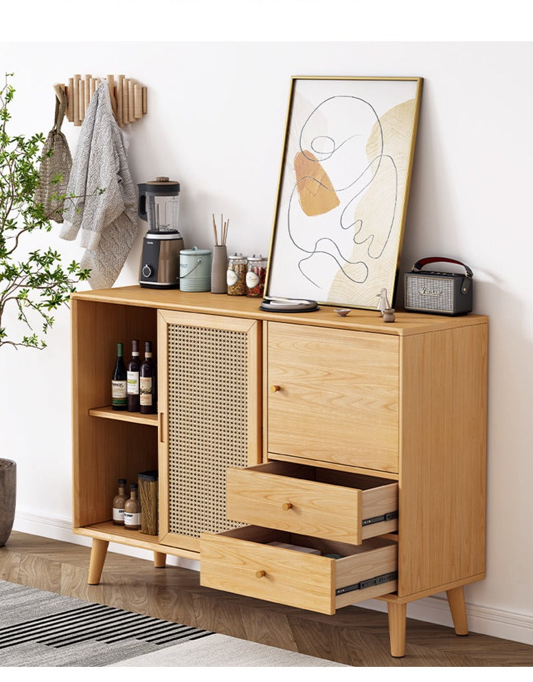 Buffet HAILEY en rotin avec portes coulissantes, style côtier et insulaire, en bois massif (2 couleurs, 2 tailles)