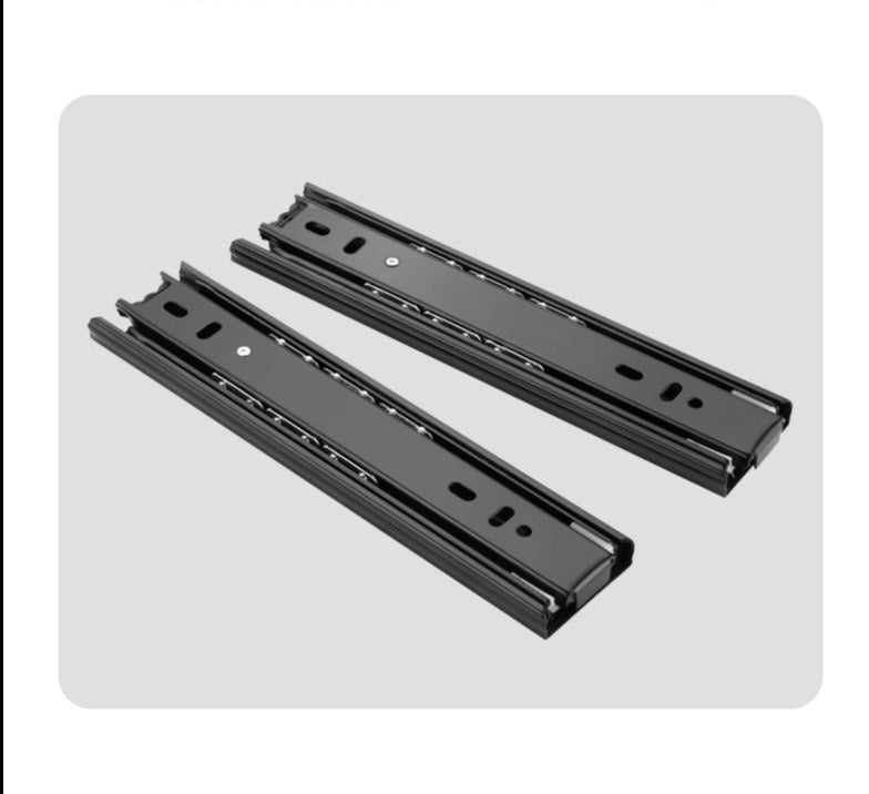 Buffet HAILEY en rotin avec portes coulissantes, style côtier et insulaire, en bois massif (2 couleurs, 2 tailles)