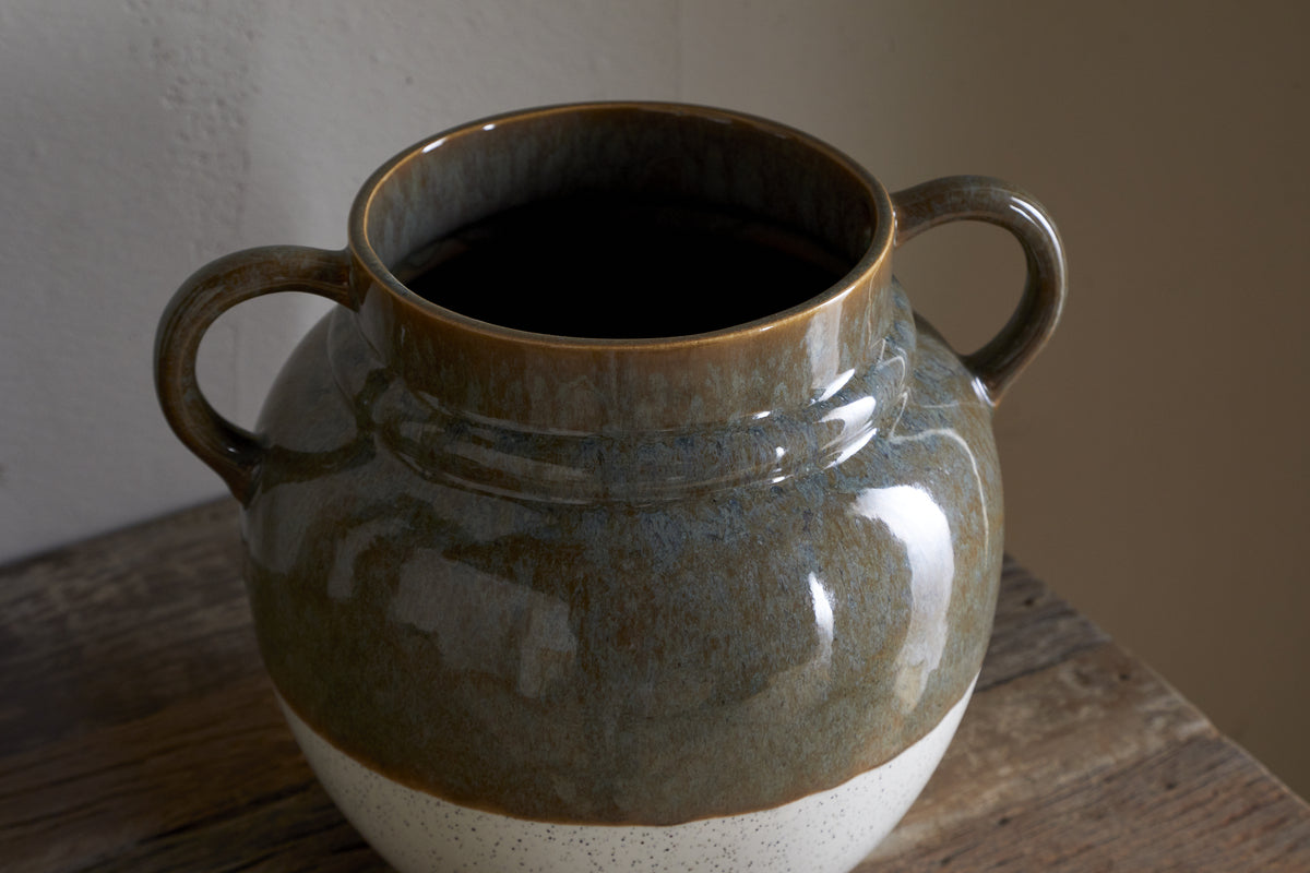 Vase à glaçure réactive Inha - Olive foncé et naturel