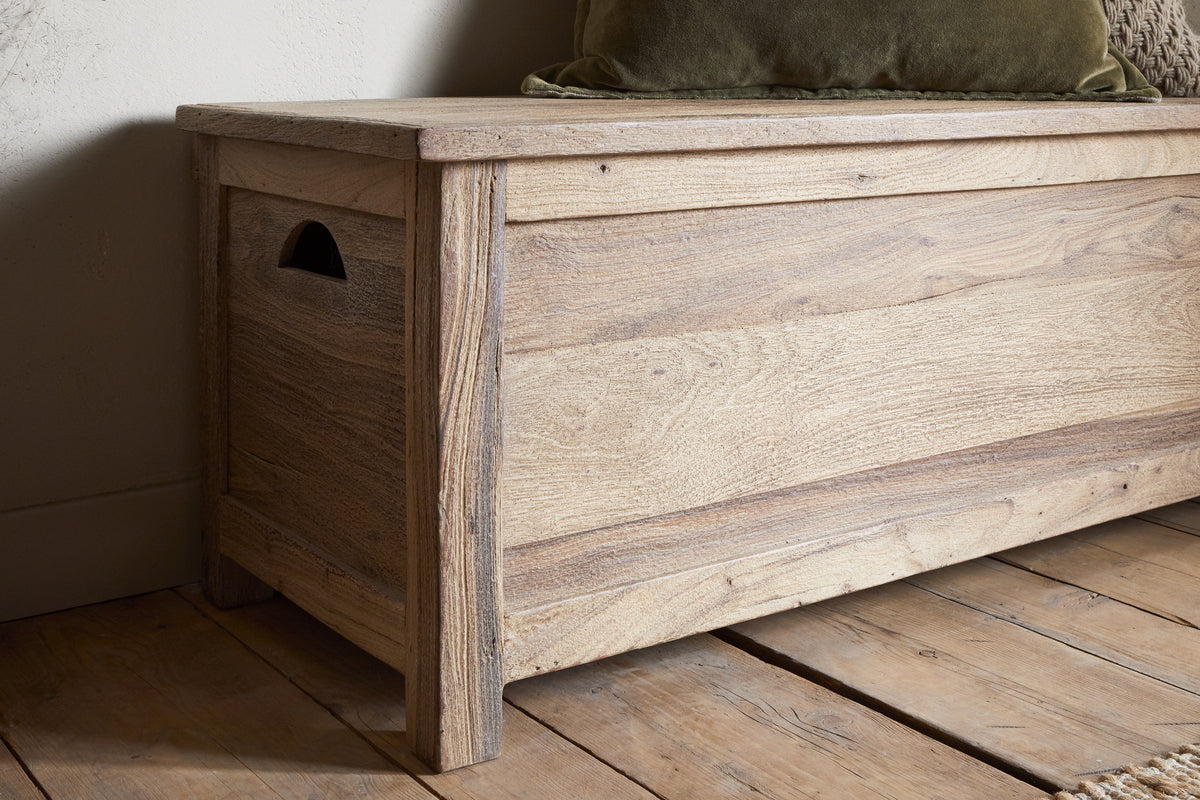 Banc de rangement Karadi en bois recyclé - Naturel