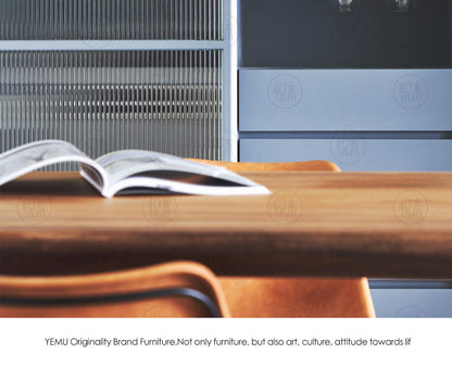 Table à manger LILA Radisson Conference de style nordique en bois massif avec bord brut / bord droit