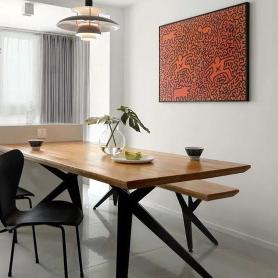 Table à manger scandinave nordique LINDSEY Radisson en bois massif, bord brut / bord droit