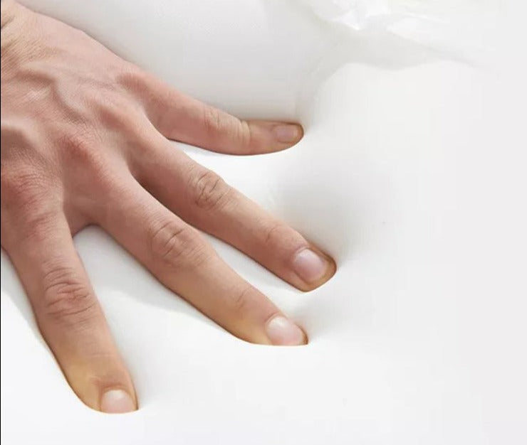 Lit Lucy Boston Hilton American Classic en bois massif (2 tailles et 2 couleurs au choix)