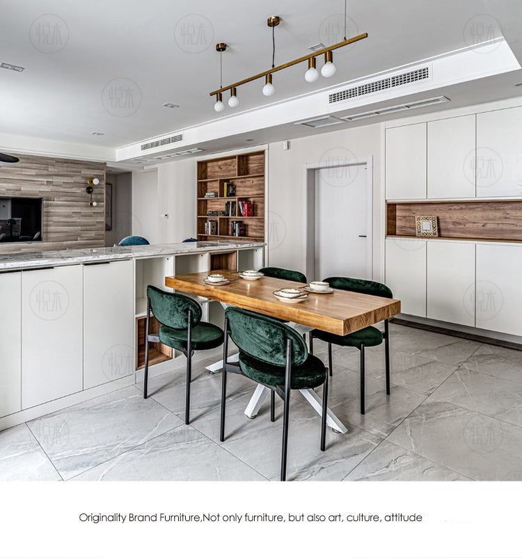 Table à manger en bois massif Maeve japonaise scandinave