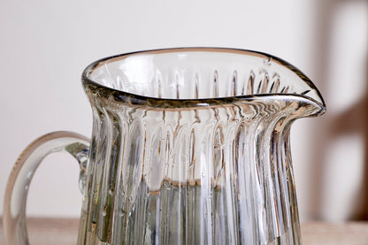Pichet en verre côtelé Minati - Transparent
