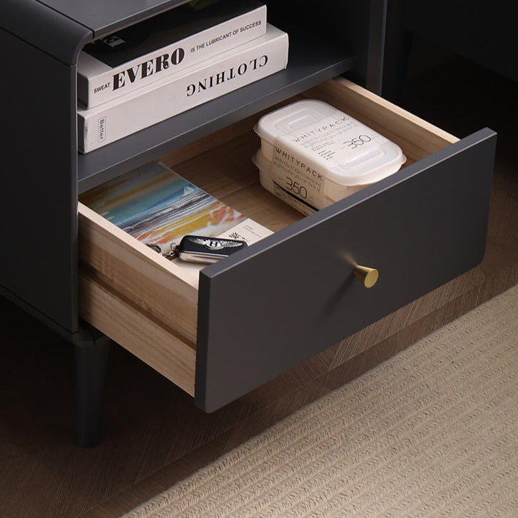 BROOKE MARRIOTT Table de chevet scandinave tout en bois massif nordique (4 couleurs noyer, gris, noir, blanc)