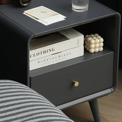 BROOKE MARRIOTT Table de chevet scandinave tout en bois massif nordique (4 couleurs noyer, gris, noir, blanc)