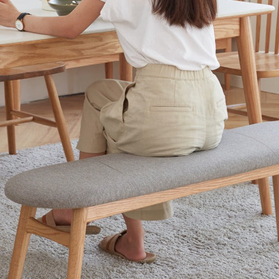 Banc en bois massif LYRIC BELAIR en chêne nordique avec coussin lavable en tissu 