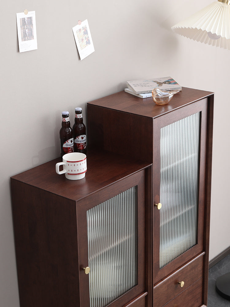 ELLEN SWEDEN Bibliothèque scandinave en verre et bois dur 