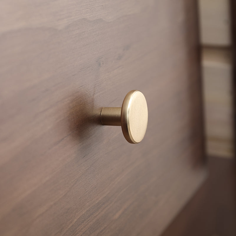 Commode CONNOR 9/6 tiroirs, style classique moderne