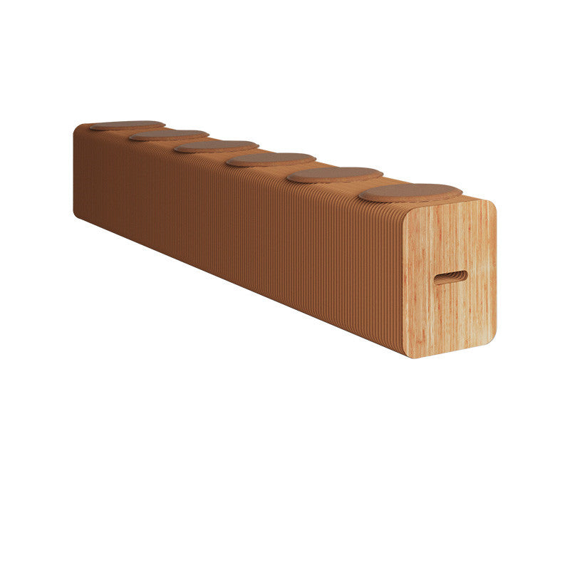 Garcia élargit les sièges en papier