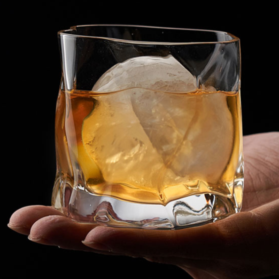 Verre design Komatsu