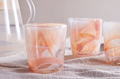 Verre à vin tourbillon en marbre Shirali - Abricot (lot de 4)