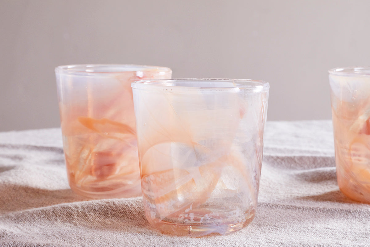 Verre à vin tourbillon en marbre Shirali - Abricot (lot de 4)