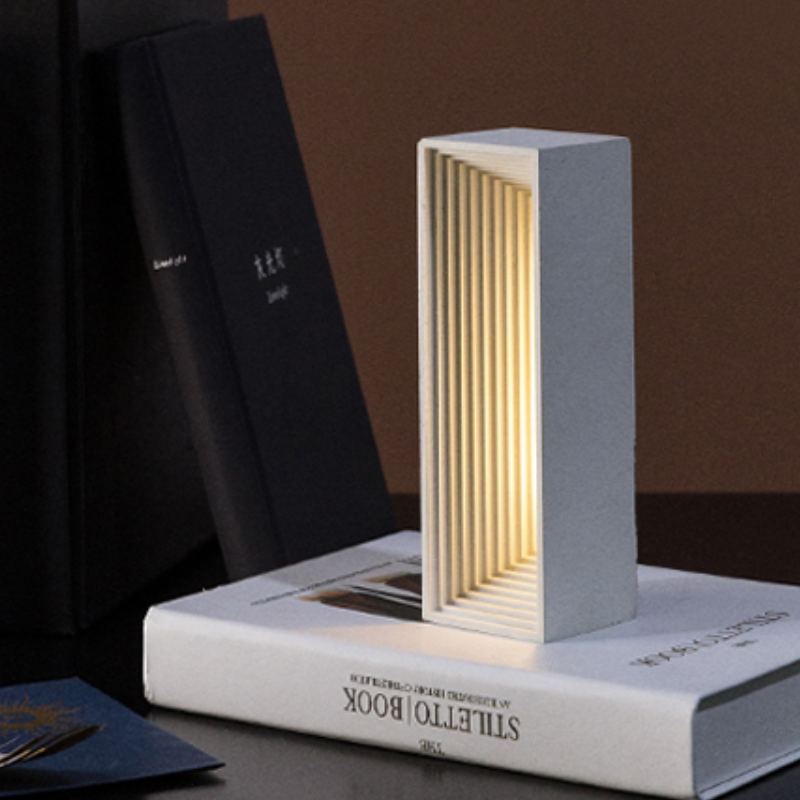 Larde répandant la lumière nocturne